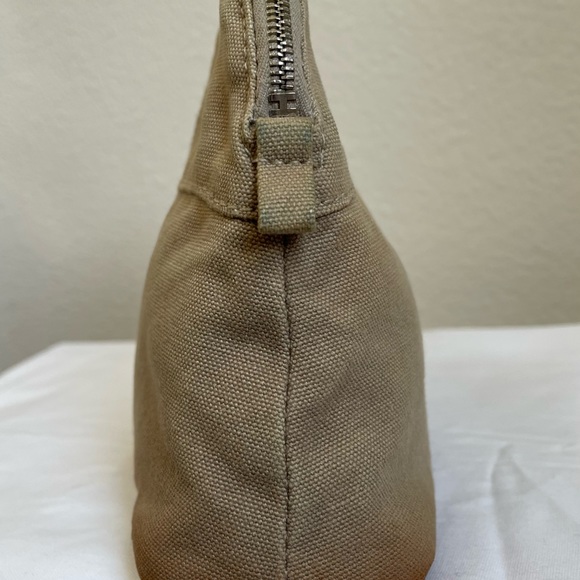 Hermes Pouch - Picture 3 of 12